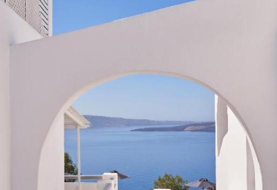 Mr and Mrs White Santorini  Insula Santorini Grecia