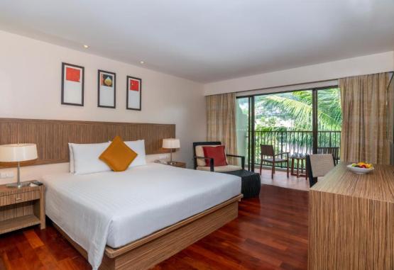 Novotel Phuket Surin Beach Resort  Phuket Regiunea Thailanda