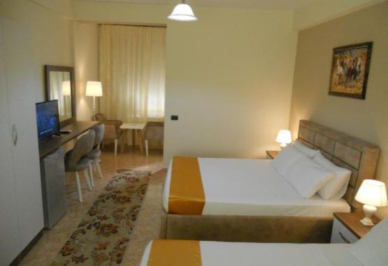 Onorato  Vlore Regiunea Albania