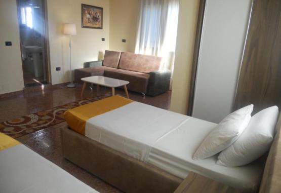 Onorato  Vlore Regiunea Albania