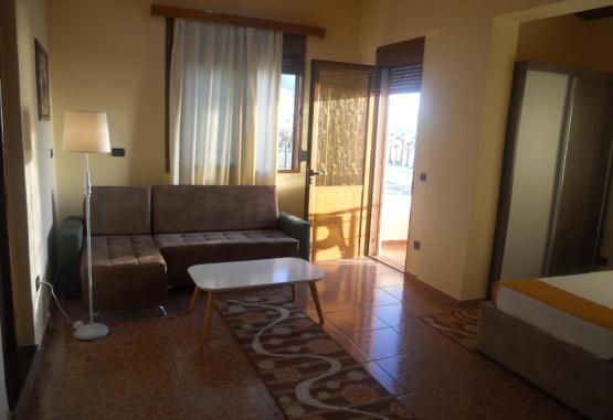 Onorato  Vlore Regiunea Albania