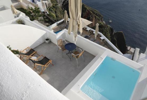 Panorama Studios and Suites  Insula Santorini Grecia