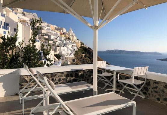 Panorama Studios and Suites  Insula Santorini Grecia