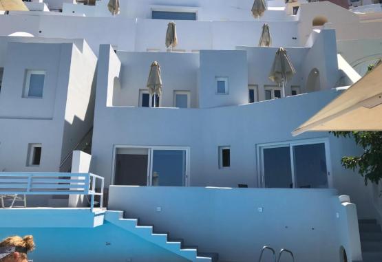 Panorama Studios and Suites  Insula Santorini Grecia