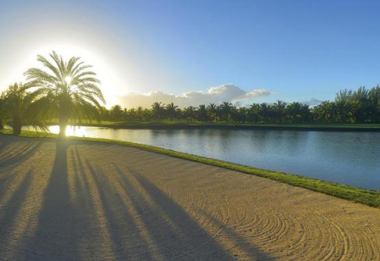 Paradis Beachcomber Golf Resort and Spa  Regiunea Mauritius 