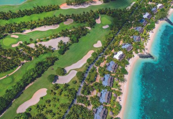 Paradis Beachcomber Golf Resort and Spa  Regiunea Mauritius 