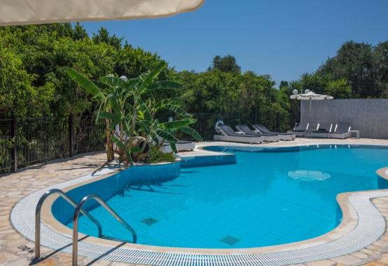 Pelagos Apartments  Skala Grecia