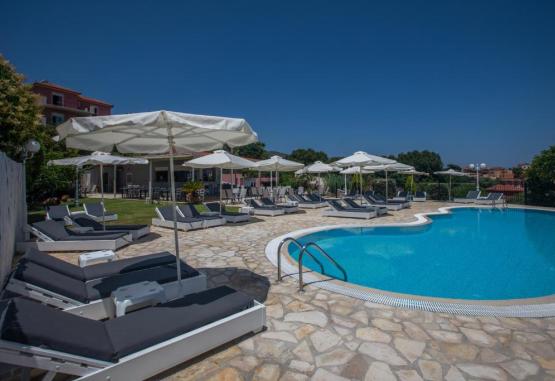 Pelagos Apartments  Skala Grecia