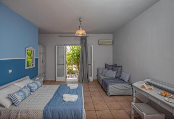 Pelagos Apartments  Skala Grecia