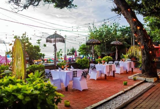 Puri Saron Hotel Seminyak  Bali Indonezia