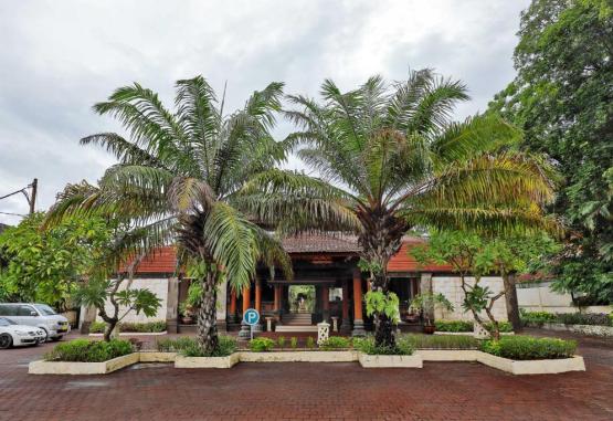 Puri Saron Hotel Seminyak  Bali Indonezia
