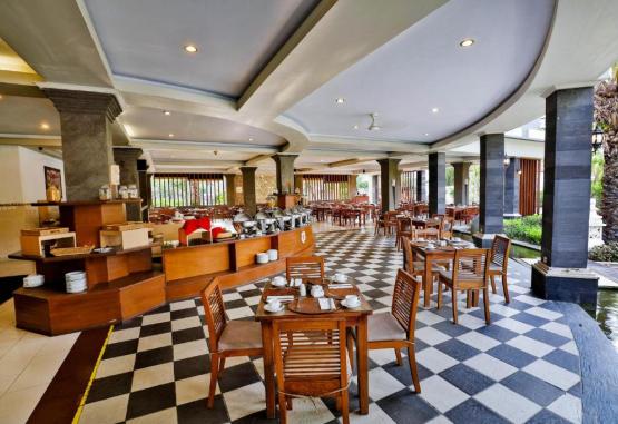 Puri Saron Hotel Seminyak  Bali Indonezia