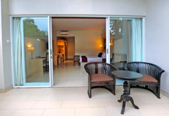 Puri Saron Hotel Seminyak  Bali Indonezia