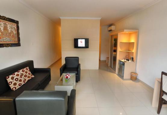 Puri Saron Hotel Seminyak  Bali Indonezia