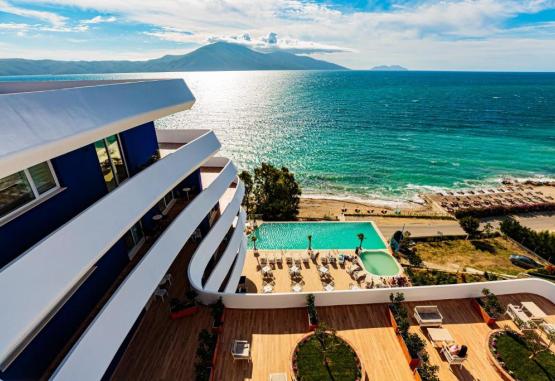 Regina Blu  Vlore Regiunea Albania