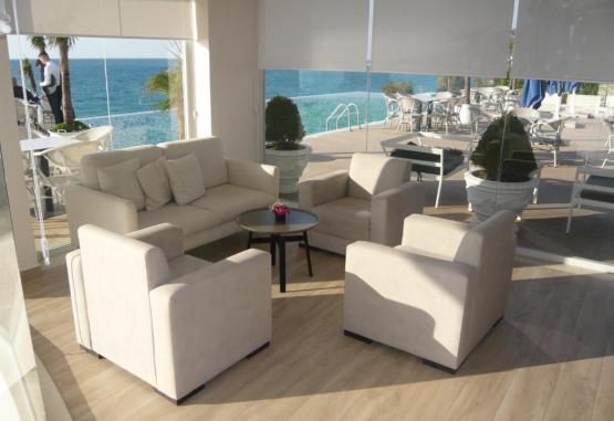 Regina Blu  Vlore Regiunea Albania