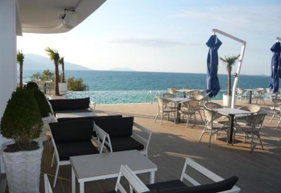 Regina Blu  Vlore Regiunea Albania