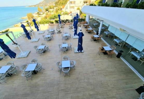 Regina Blu  Vlore Regiunea Albania