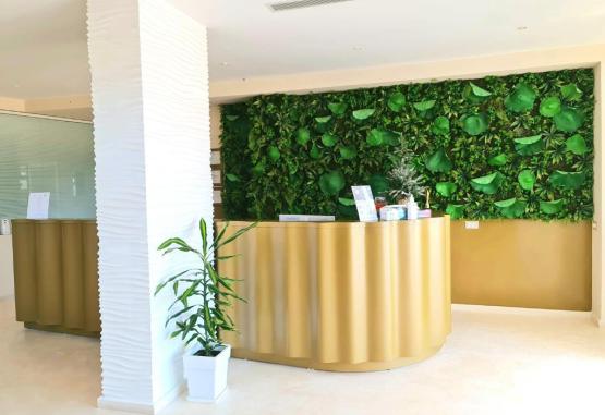 Regina Blu  Vlore Regiunea Albania