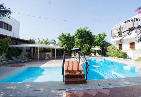 Rena Apartments Gouves  Heraklion Grecia