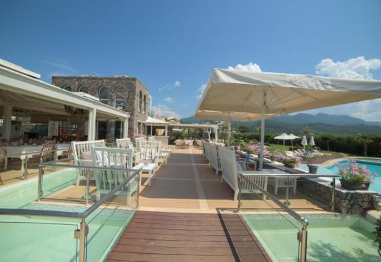 Restia Suites  Insula Corfu Grecia