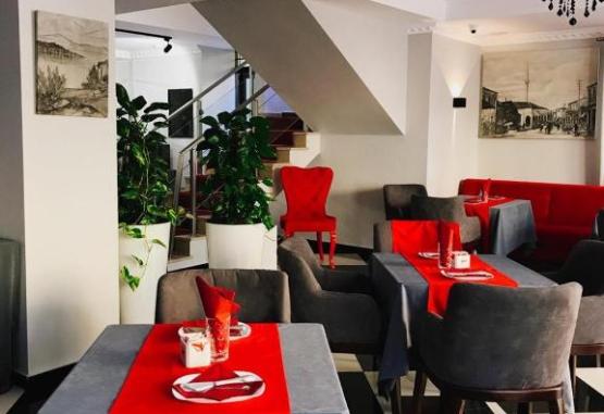 Ruby Palace  Vlore Regiunea Albania