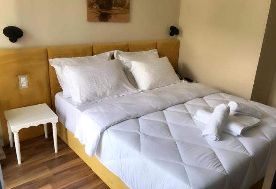 Ruby Palace  Vlore Regiunea Albania