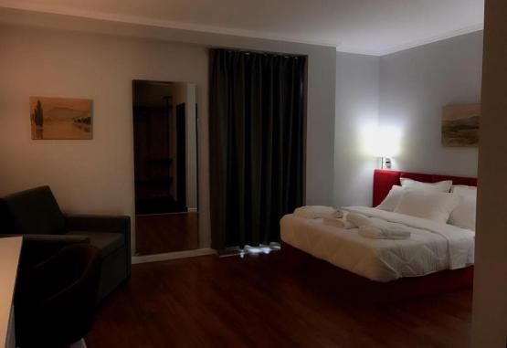Ruby Palace  Vlore Regiunea Albania