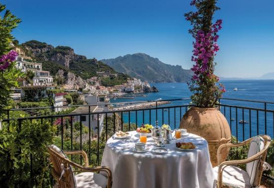 Santa Caterina  Amalfi Italia