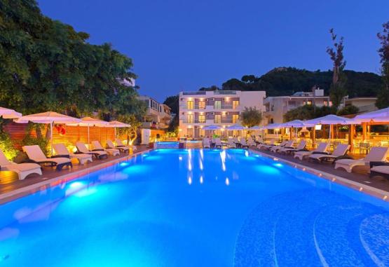 Sunny Days Hotel Apartments Rhodes  Rodos Town Grecia