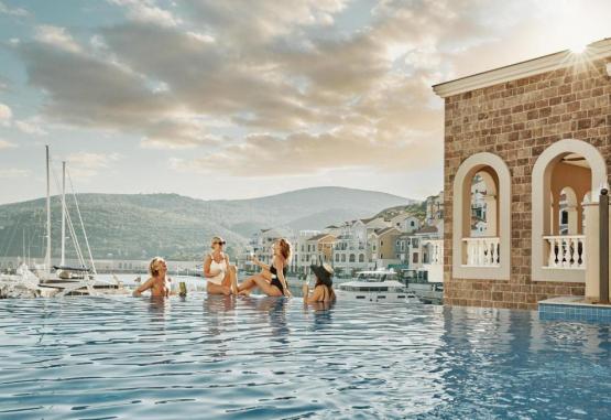 The Chedi Lustica Bay  Regiunea Muntenegru 