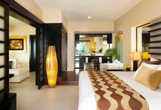 The Fives Beach Hotel & Residences  Cancun si Riviera Maya Mexic