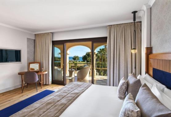 The St. Regis Mardavall Mallorca Resort  Regiunea Mallorca Spania