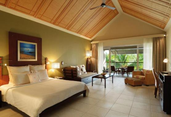 Victoria Beachcomber Resort  Regiunea Mauritius 