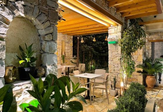 Vila Rias  Vlore Regiunea Albania