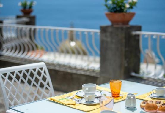 Villa Dalu  Positano Italia