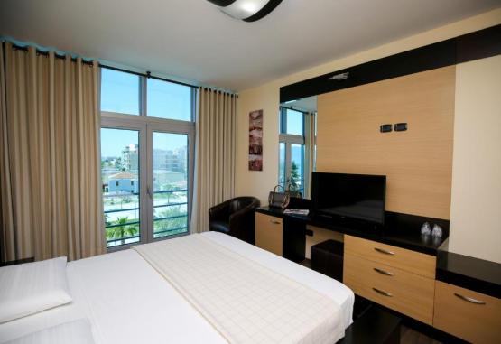 Vlora International  Vlore Regiunea Albania