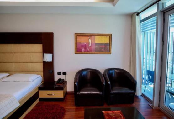 Vlora International  Vlore Regiunea Albania