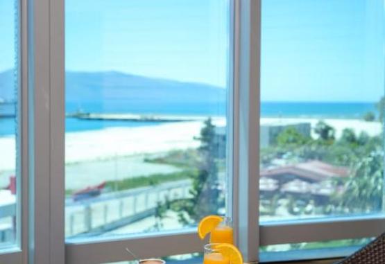 Vlora International  Vlore Regiunea Albania