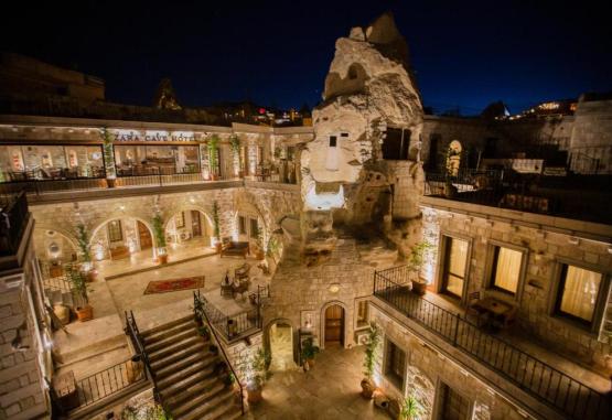 Zara Cave Hotel  Goreme Turcia