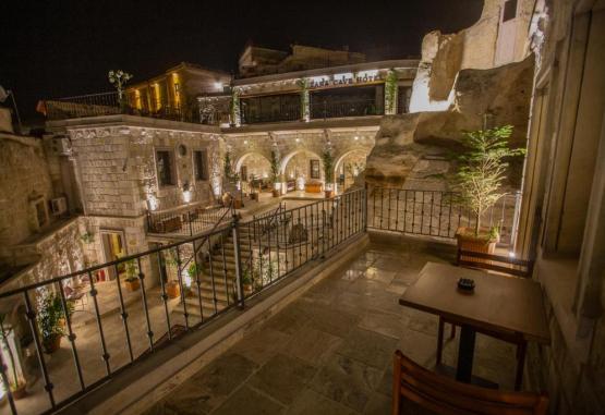 Zara Cave Hotel  Goreme Turcia