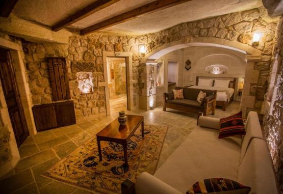 Zara Cave Hotel  Goreme Turcia