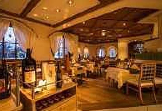 Sportiv-Hotel Mittagskogel St. Leonhard im Pitztal Austria