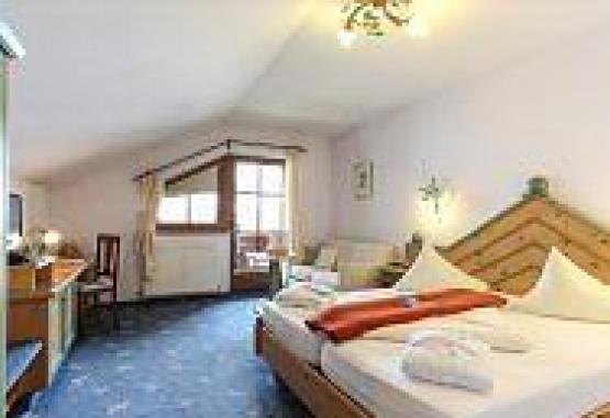 Sportiv-Hotel Mittagskogel St. Leonhard im Pitztal Austria