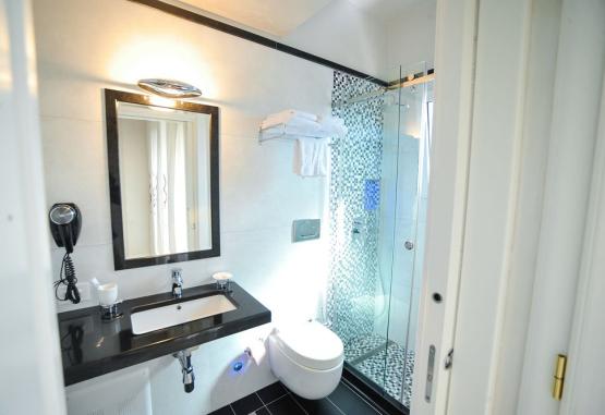 Hotel Iliria Internacional (Durres)  Durres Regiunea Albania