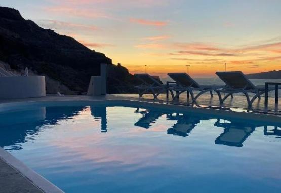 Kokkinos Villas (Akrotiri Santorini)  Insula Santorini Grecia