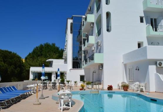 La Ginestra Hotel  Ischia Italia