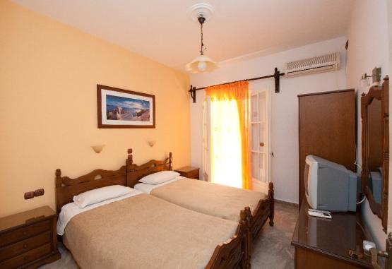 MARINA APARTMENTS HOTEL (Agios Gordios) (C)  Insula Corfu Grecia