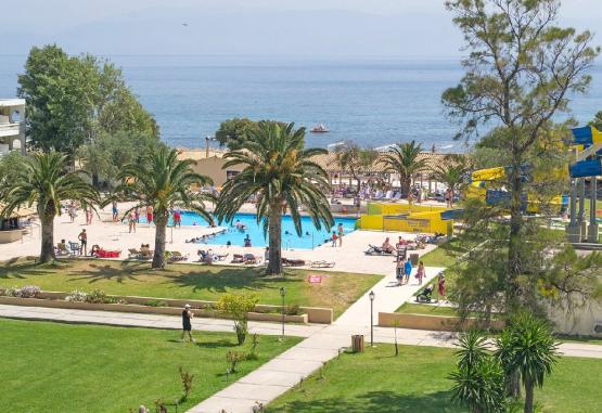 MESSONGHI BEACH HOLIDAY RESORT (Moraitika) (C)  Insula Corfu Grecia