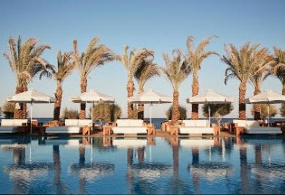 Nikki Beach Resort and Spa (Monolithos Santorini)  Insula Santorini Grecia